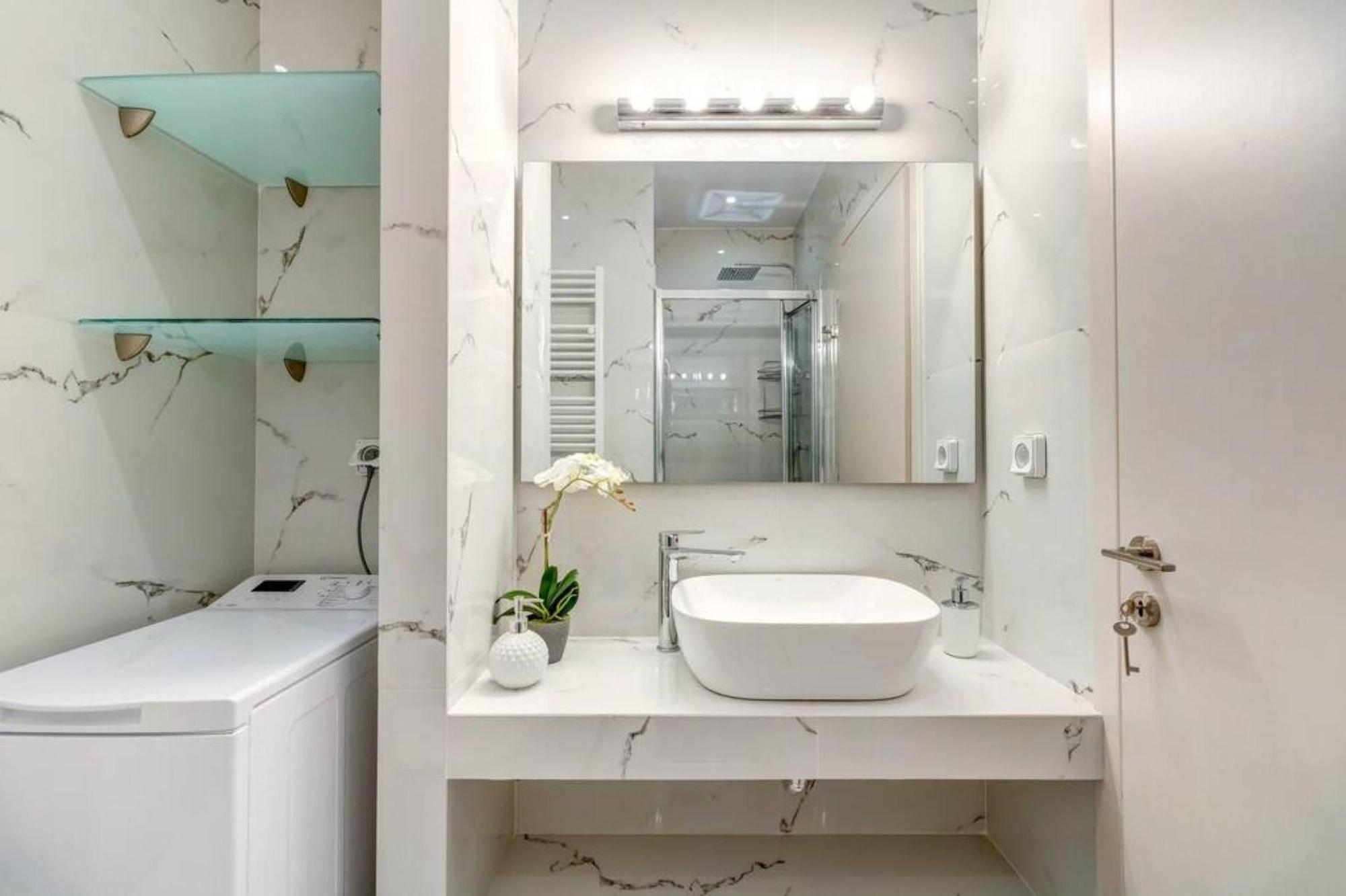 Koukaki Lux 2bd 1master Ap Next To Acropolis Apartment Athens